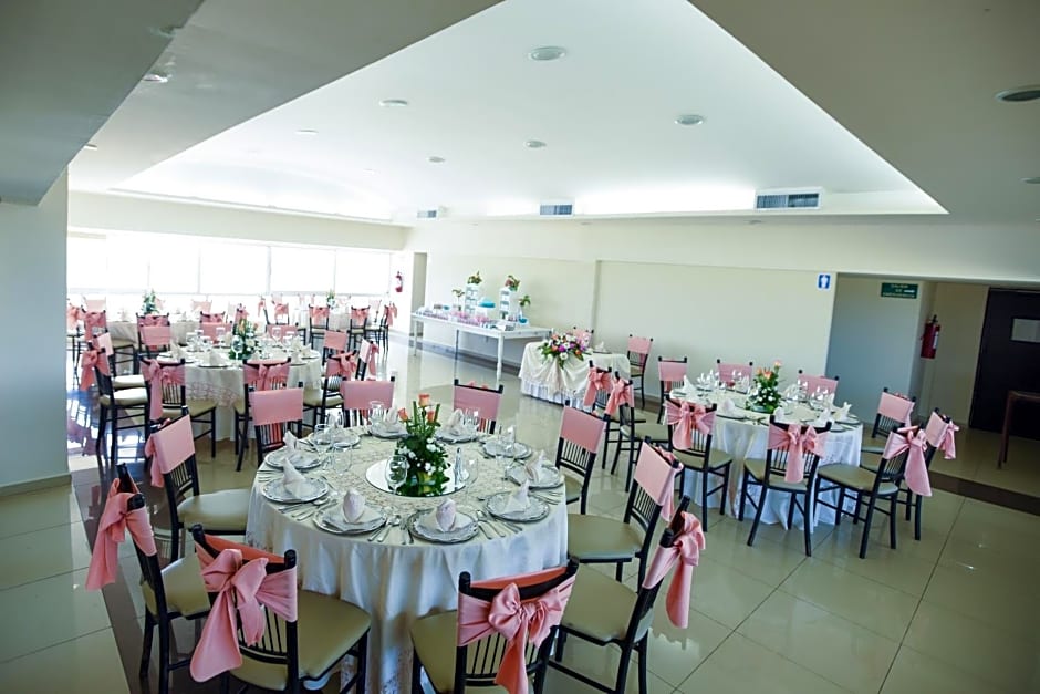 Howard Johnson by Wyndham Veracruz