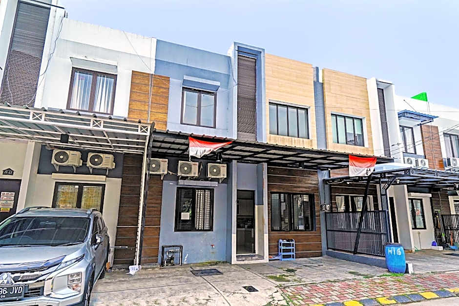 OYO 92556 Jkk Sweet Room