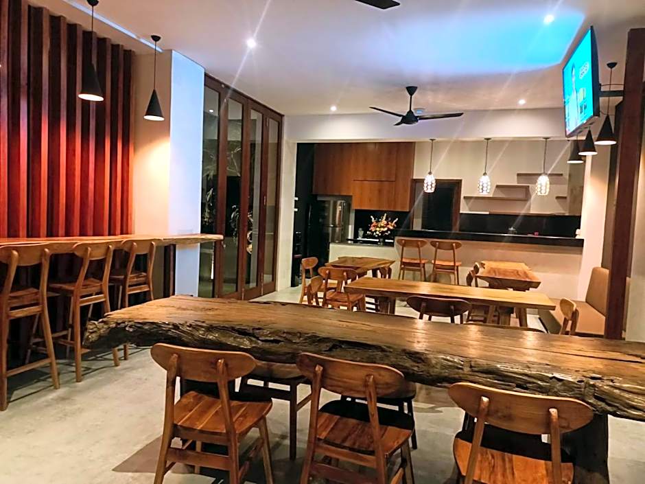 The Kd Suites & Coffee Shop