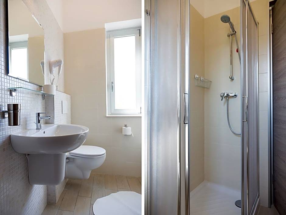 Hotel Saint Tropez - Pineto