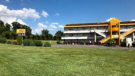 Premiere Classe Aangouleme Sud - La Couronne