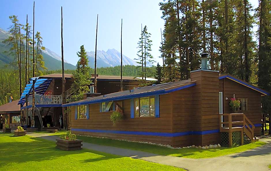 Sunwapta Falls Rocky Mountain Lodge