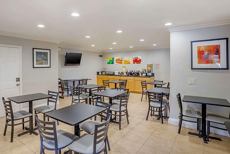 Quality Inn & Suites El Cajon San Diego East