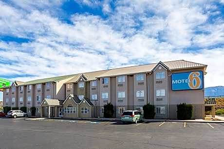 Motel 6-Bernalillo, NM
