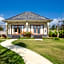 The Brothers Villa