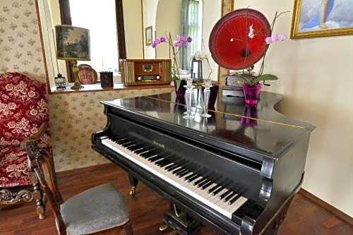 Hotel i Restauracja Chopin