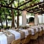 Akademie Street Boutique Hotel