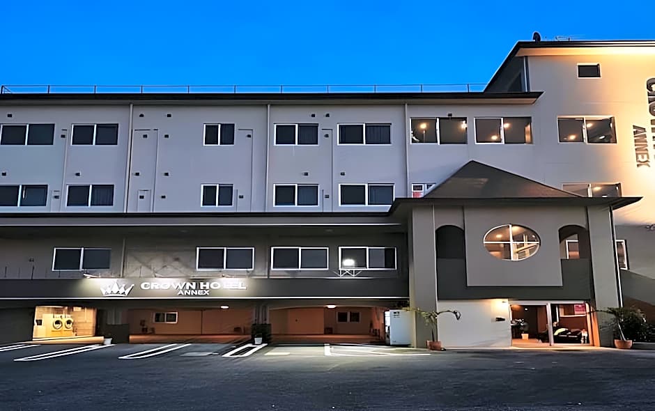 Crown Hotel Okinawa Annex