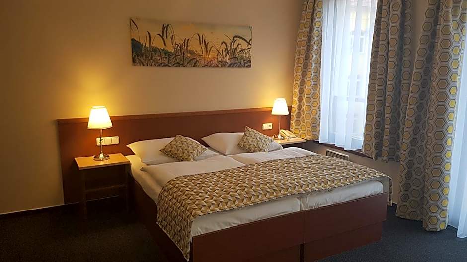 Aparthotel Austria Suites