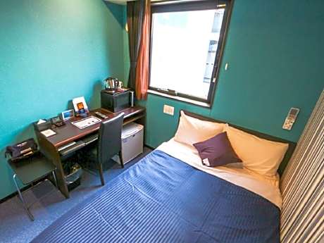 Double Room with Small Double Bed - Non-Smoking