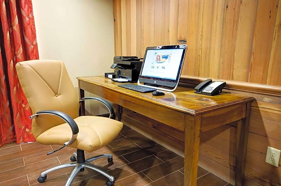 Hampton Inn By Hilton And Suites Tifton