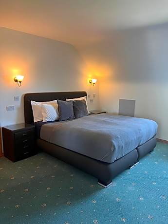 Family Room with Sea View