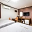 Goodstay Dubai Motel