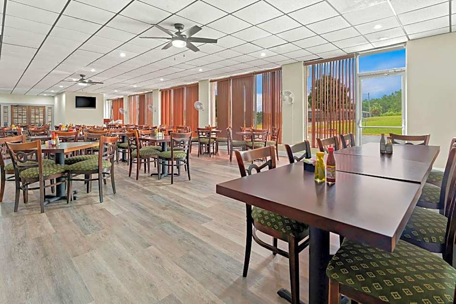 Quality Inn Americus
