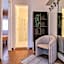 Cozy flat in residence with swimming pool-Beahost