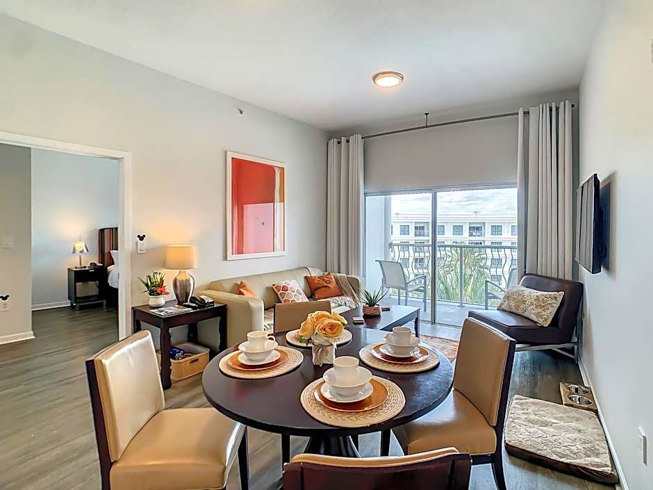 Pet friendly in Orlando area near Disney and ESPN Center