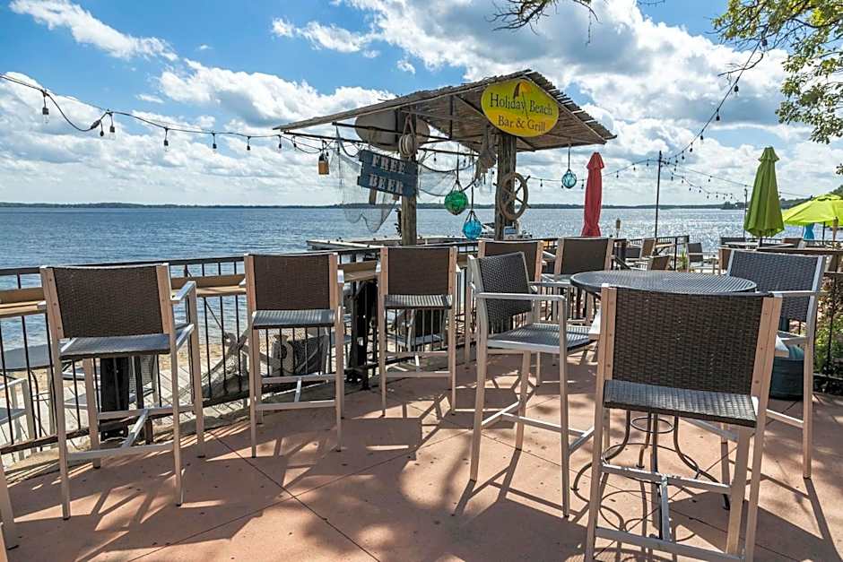 Holiday Inn Detroit Lakes By IHG
