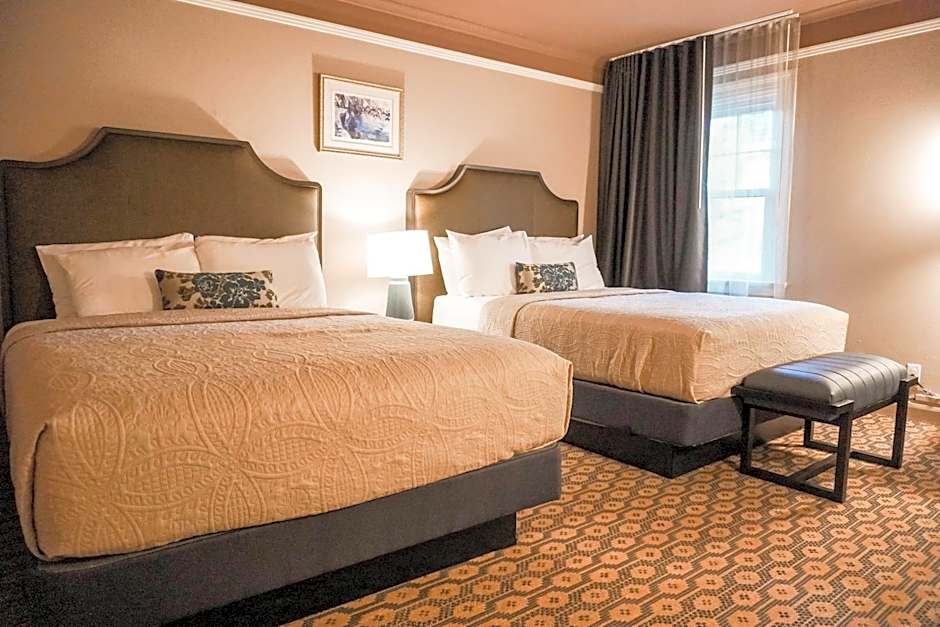 Columbia Gorge Hotel & Spa