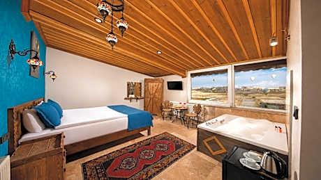 Deluxe S Room
