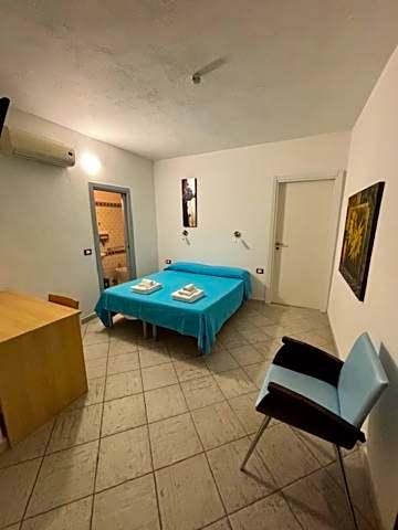 Petite Maison - Petits Appartements