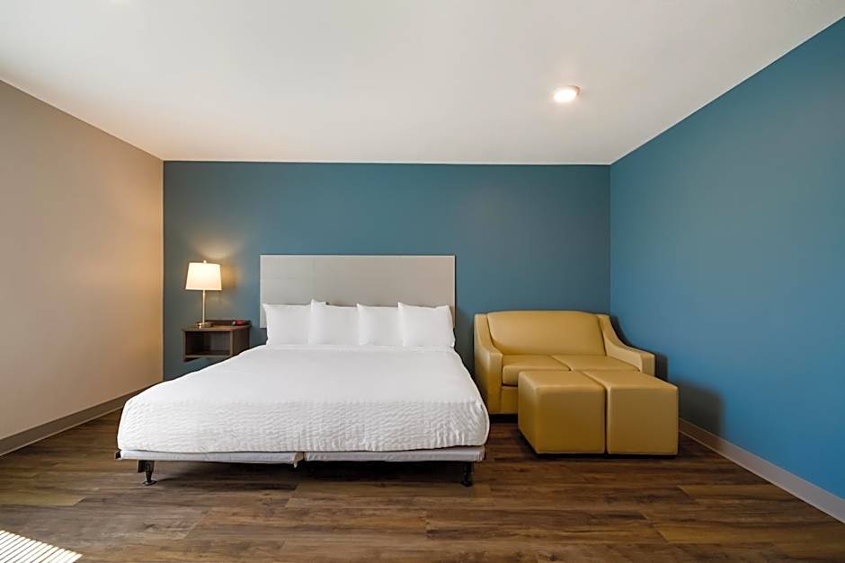 WoodSpring Suites Panama City Beach