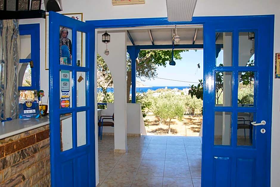 Vardes Hotel Studios