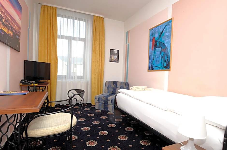 Brioni Boutique Hotel 4*