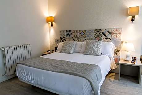 Large Single Room