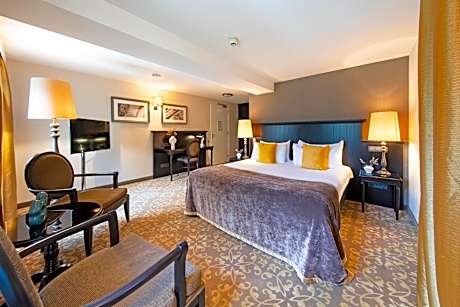 Royal Double Room
