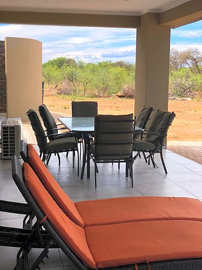 42@ Ditholo Game Lodge