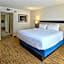 Wyndham El Paso Airport Hotel And Water Park