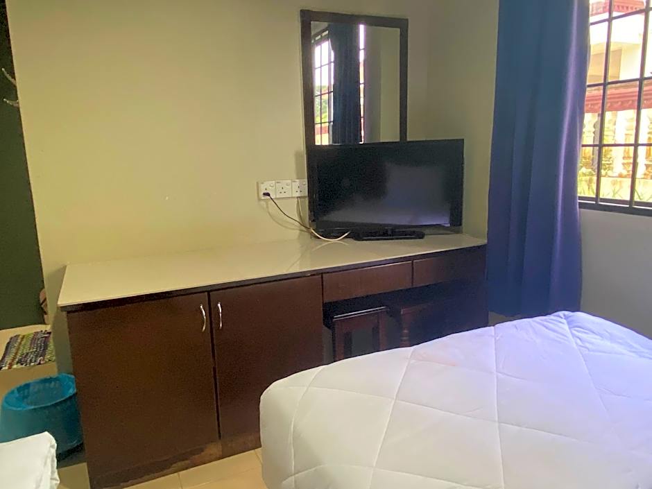 Hotel O Gold Hill Hotel