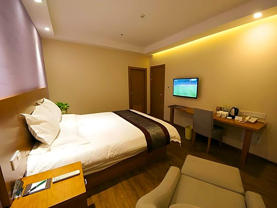 GreenTree Inn Taizhou JingJiang Zhongzhou Road Sunshine international business hotel