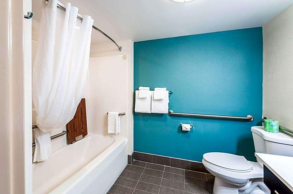 Sleep Inn & Suites Rehoboth Beach Area