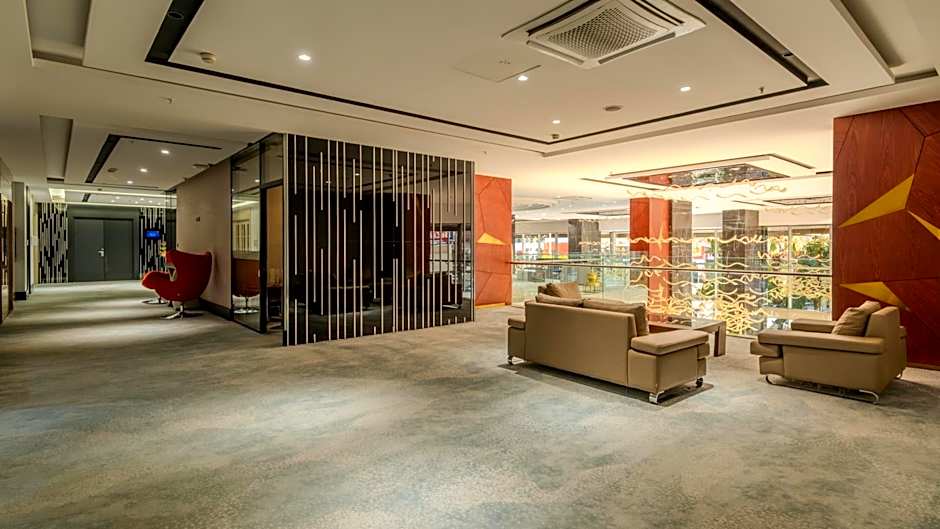 Teymur Continental Hotel