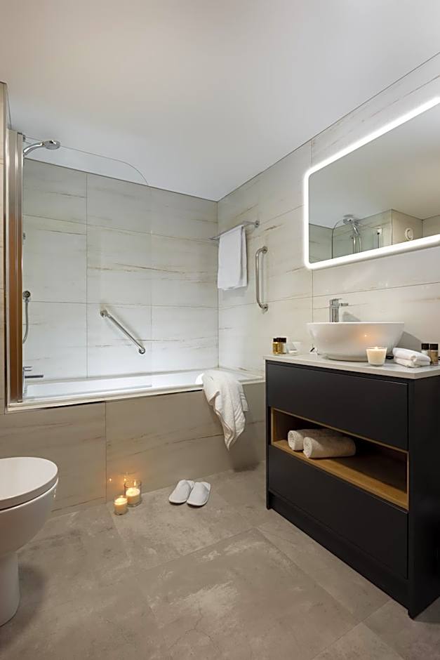 Fitzpatrick Castle Hotel