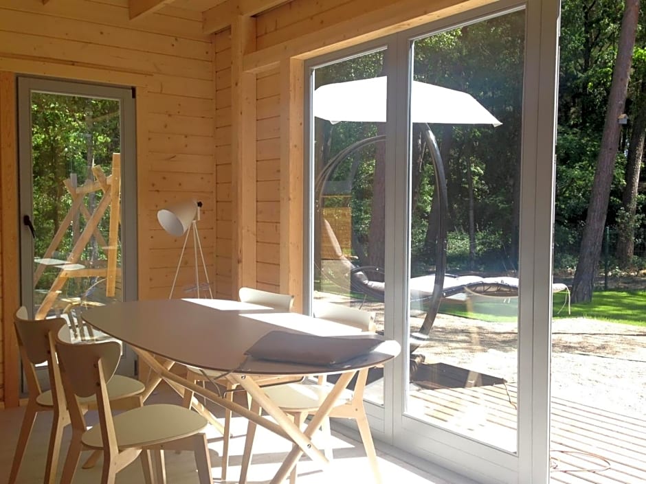 Domki Mi¿dzy Sosnami