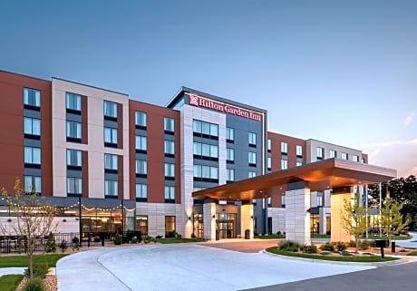 Hilton Garden Inn Milwaukee Brookfield Conference Center