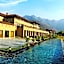 Taj Dal View, Srinagar