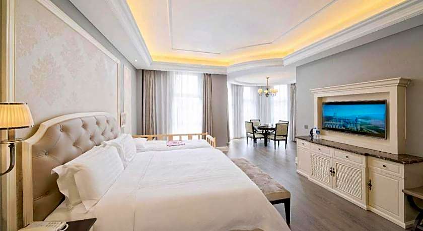 Yin Run Jin Jiang Castle Hotel