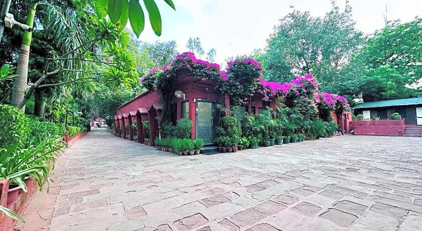 Hotel Sheela