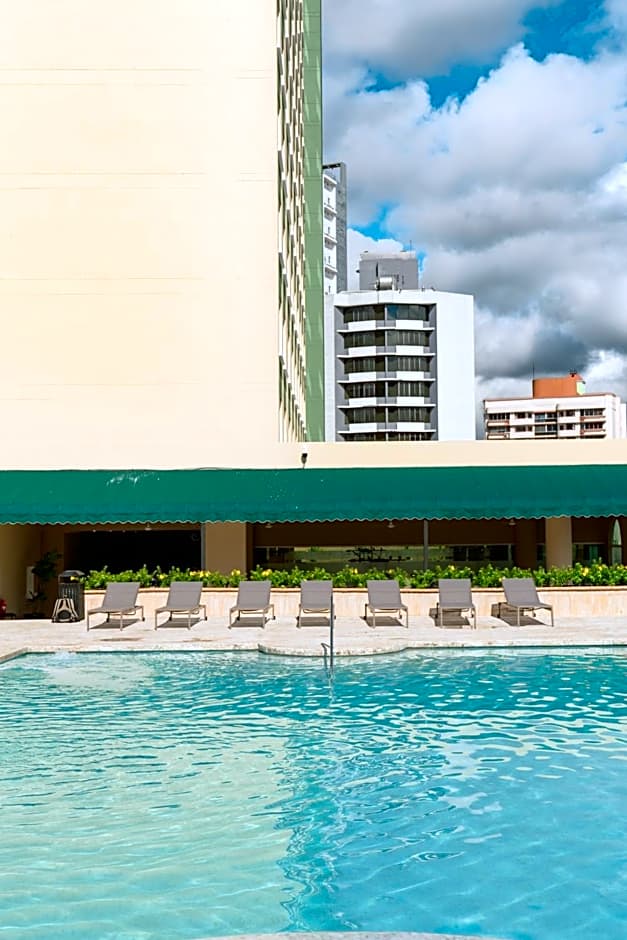 Waymore Hotel Spa & Casino