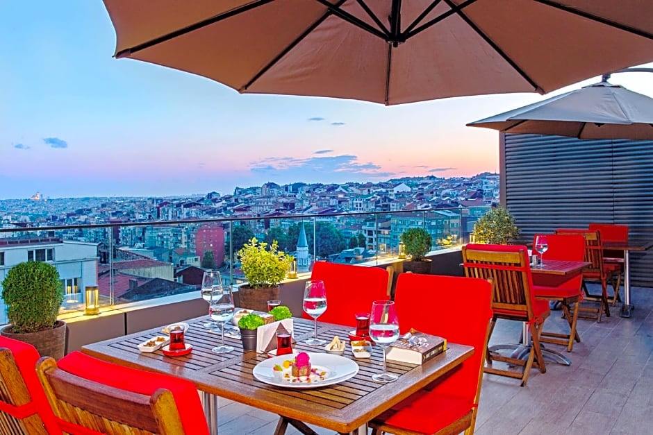 Arts Hotel Istanbul Bosphorus