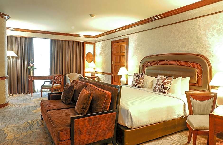 Twin Lotus Hotel