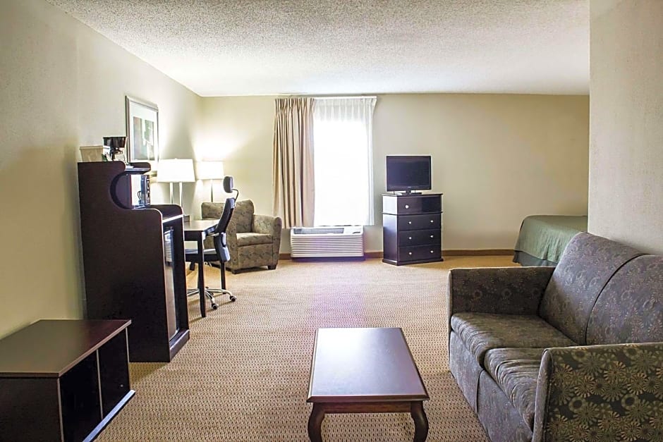 Quality Inn & Suites