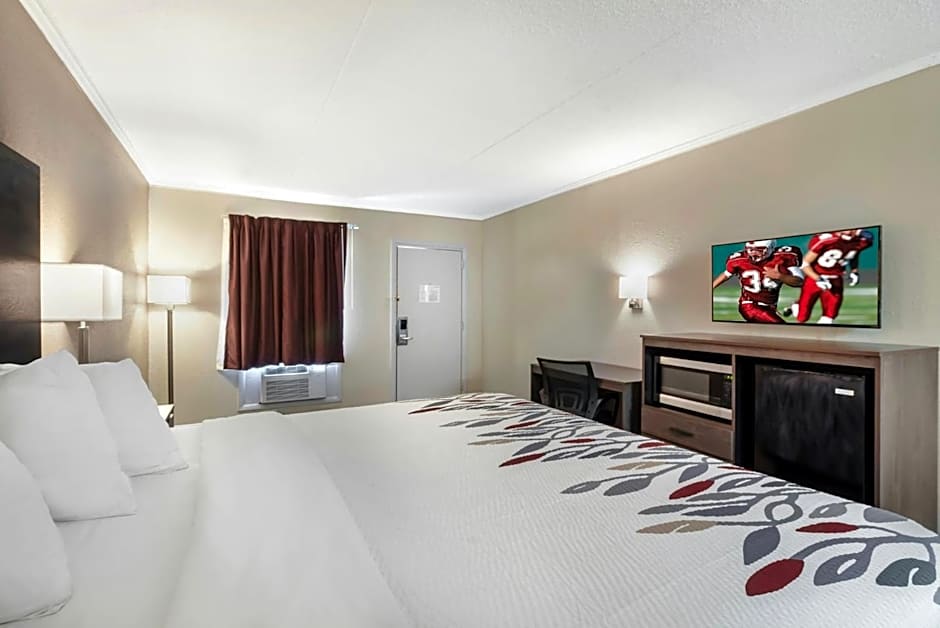 Red Roof Inn Manchester, TN