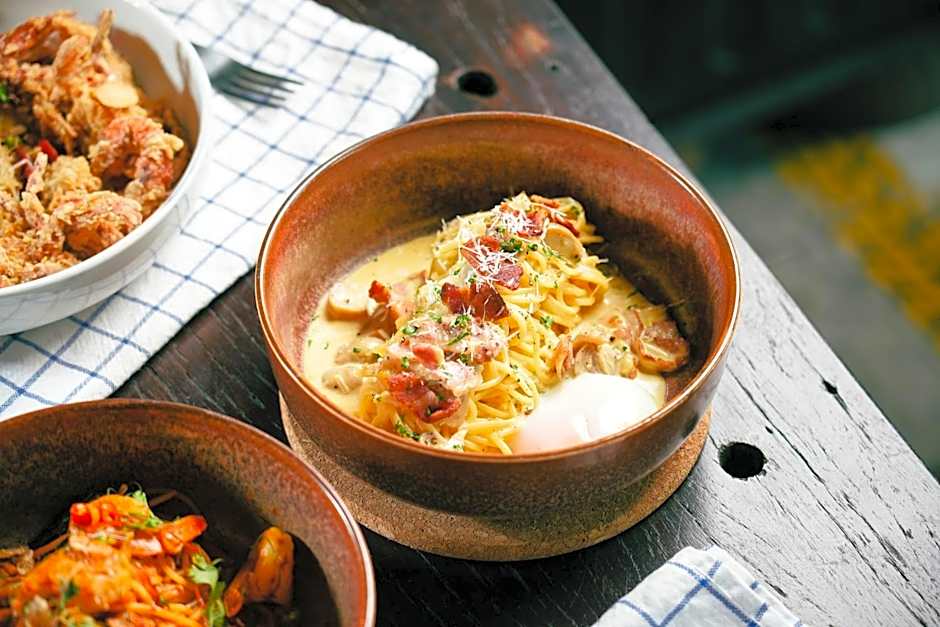 Mestyle Garage Hotel