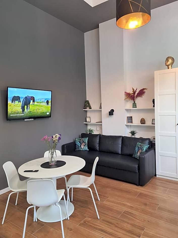 Hlius Brand New Apartments