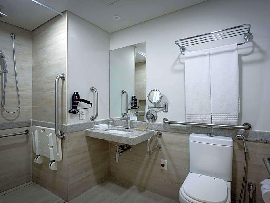 Mercure Salvador Rio Vermelho Hotel