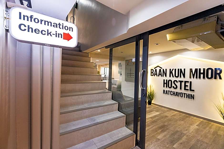 Baan Kun Mhor Hostel